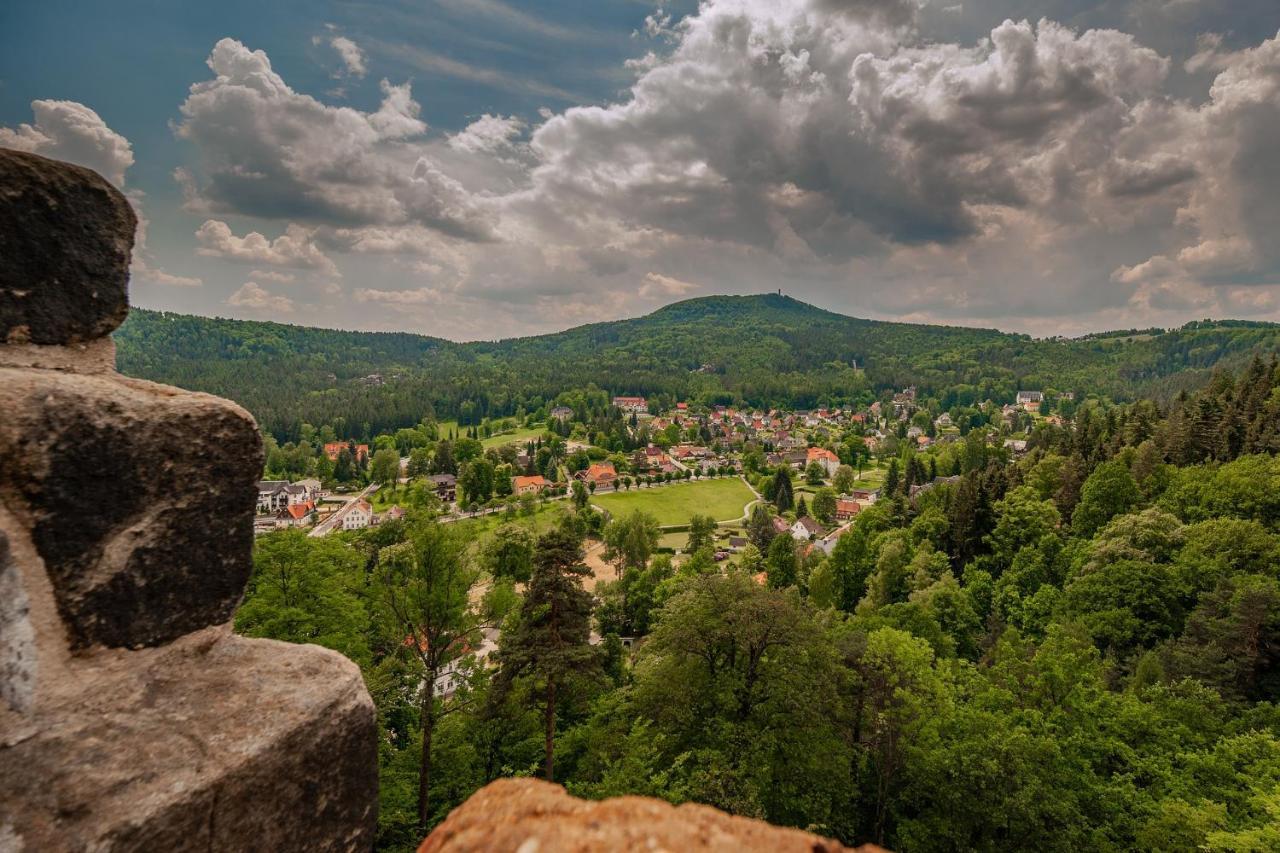 Wohlfuehlzeit Im Zittauer Gebirge Apartamento Exterior foto