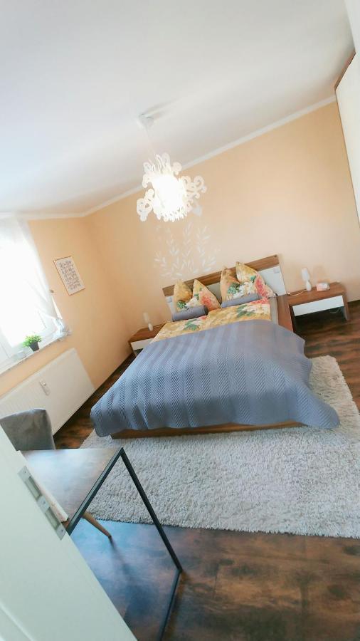 Wohlfuehlzeit Im Zittauer Gebirge Apartamento Exterior foto